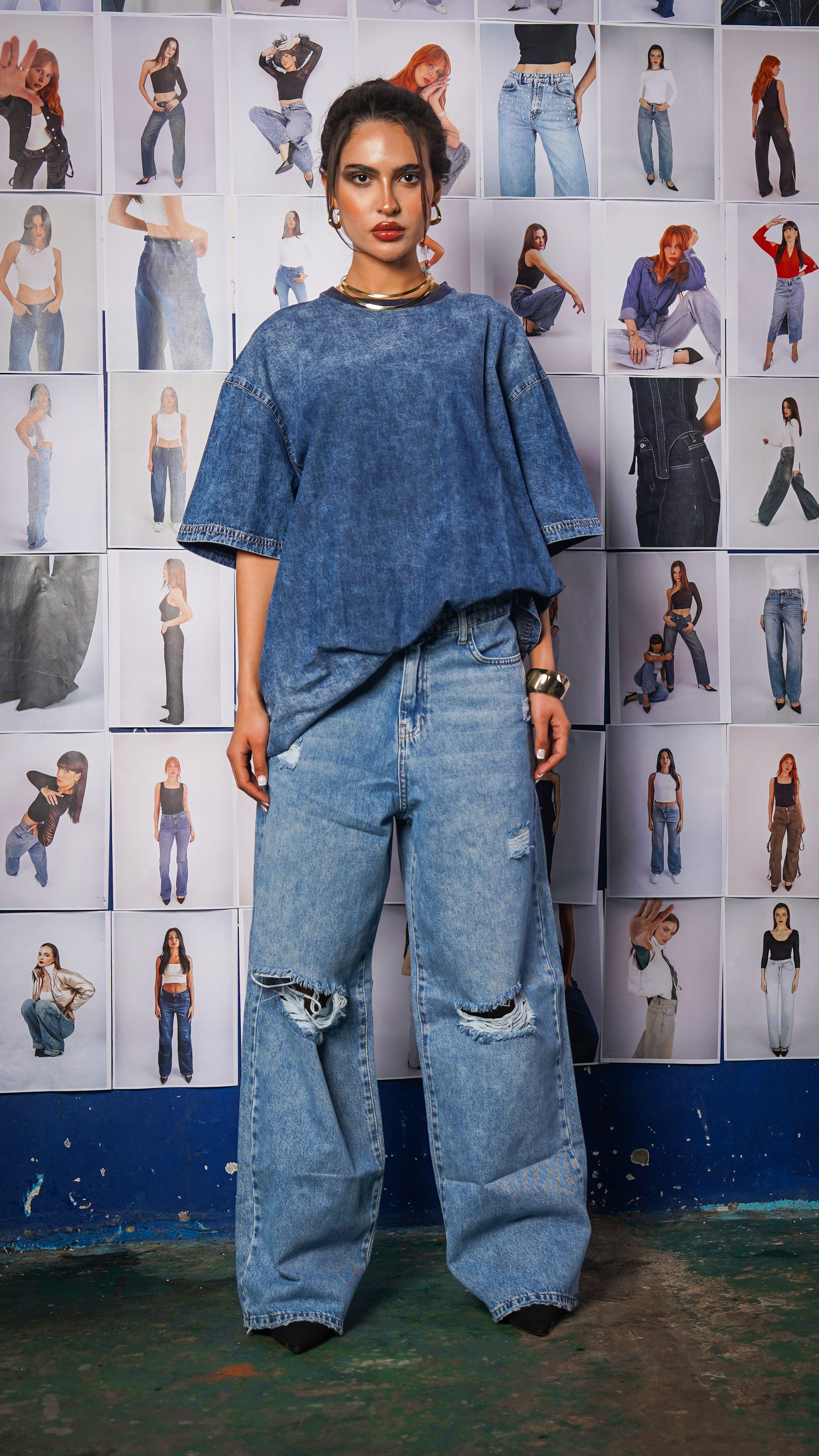 Super Baggy Meduim Wash Jeans