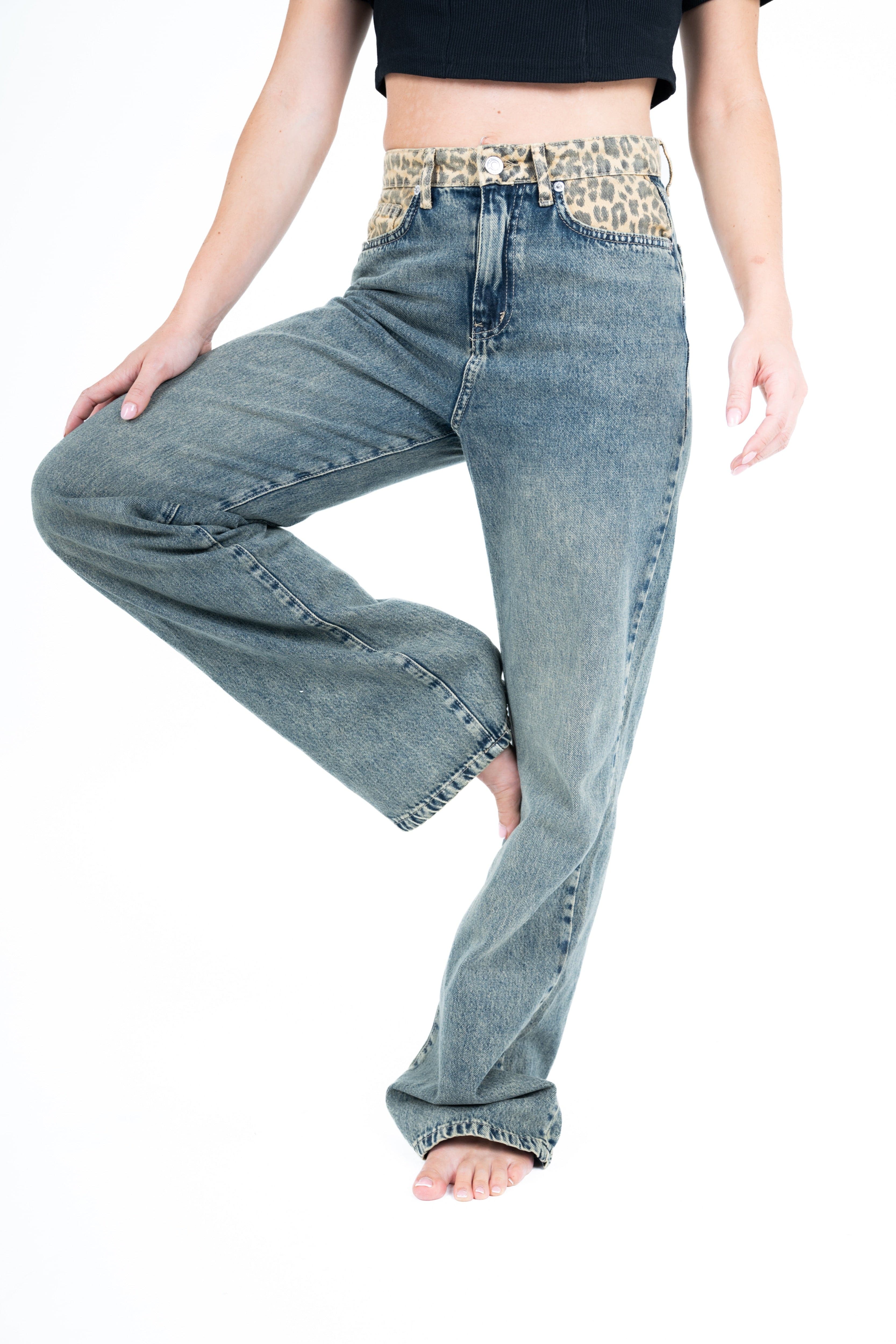 Dark color leopard waist