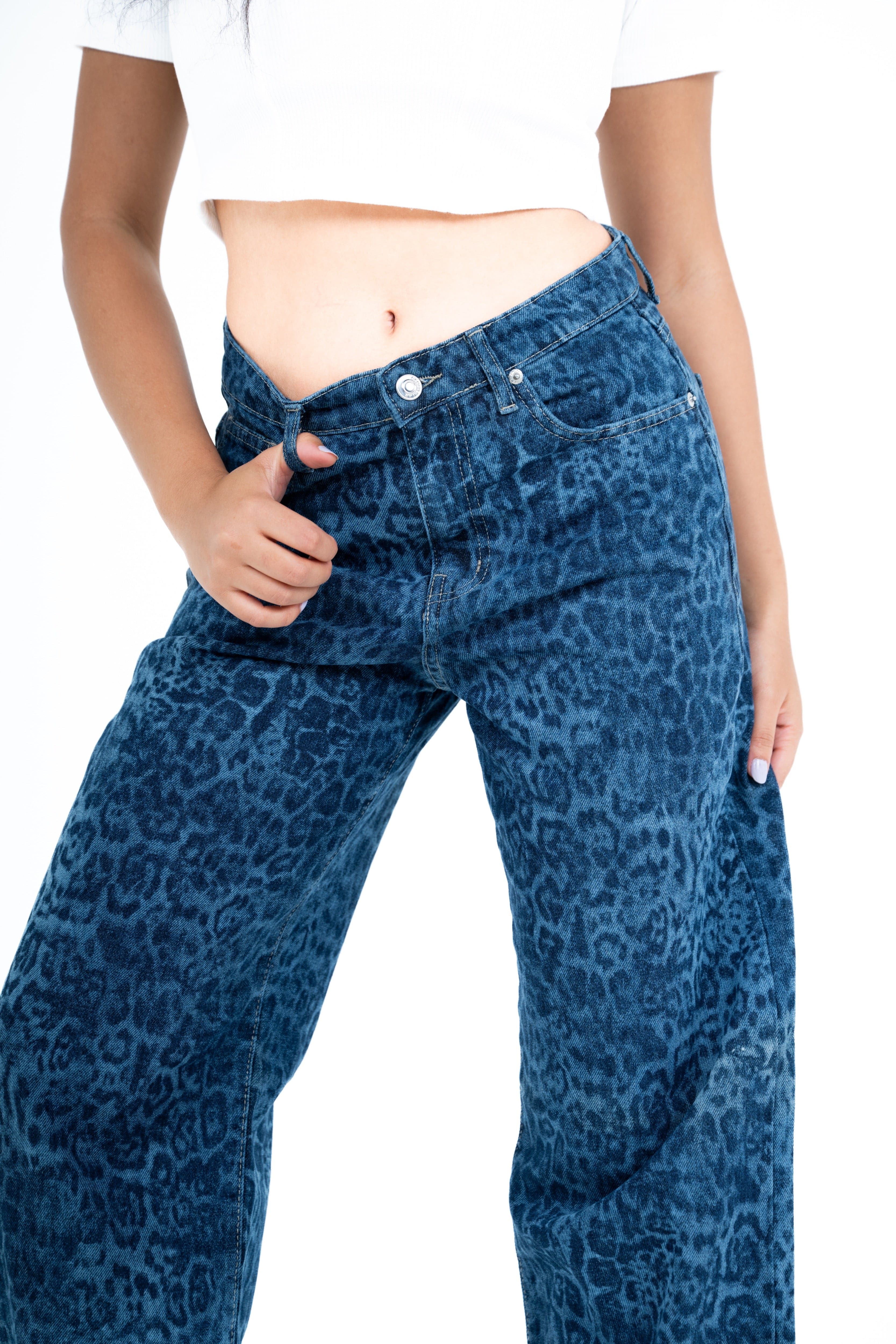 Blue Dirty wash Tiger print jeans