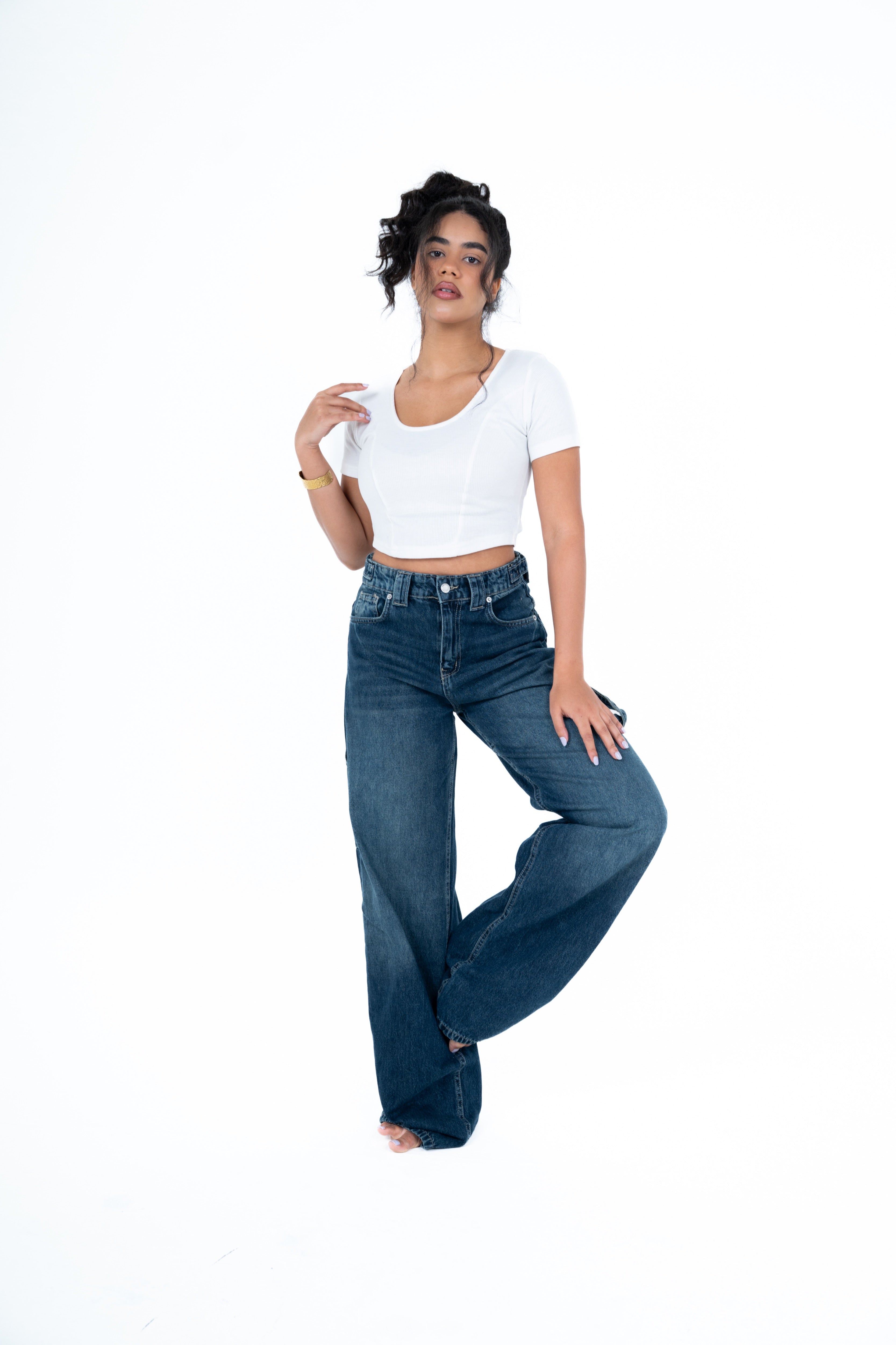 The new dark color skater jeans