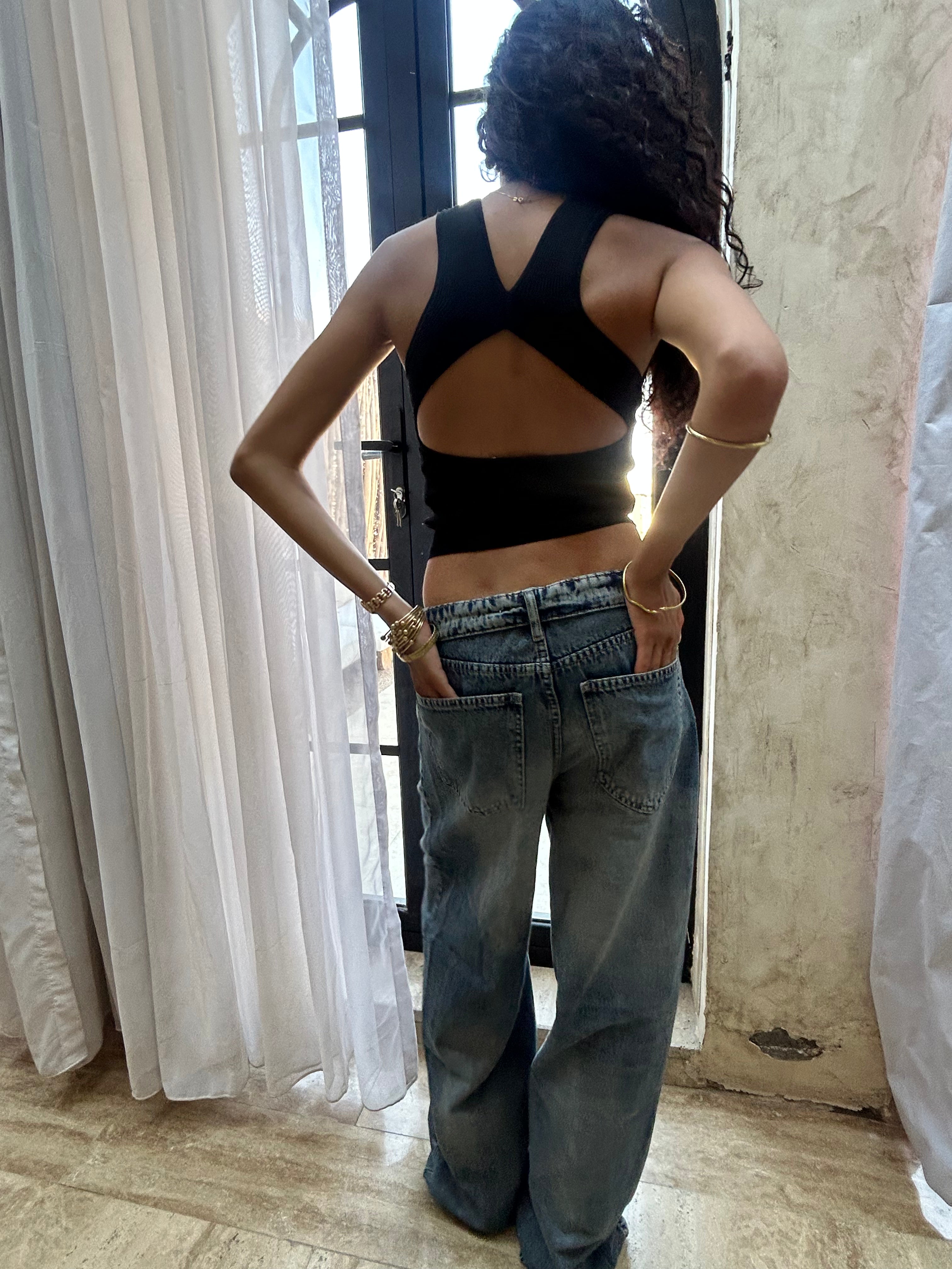 Reversed waist washed jeans - medium waist