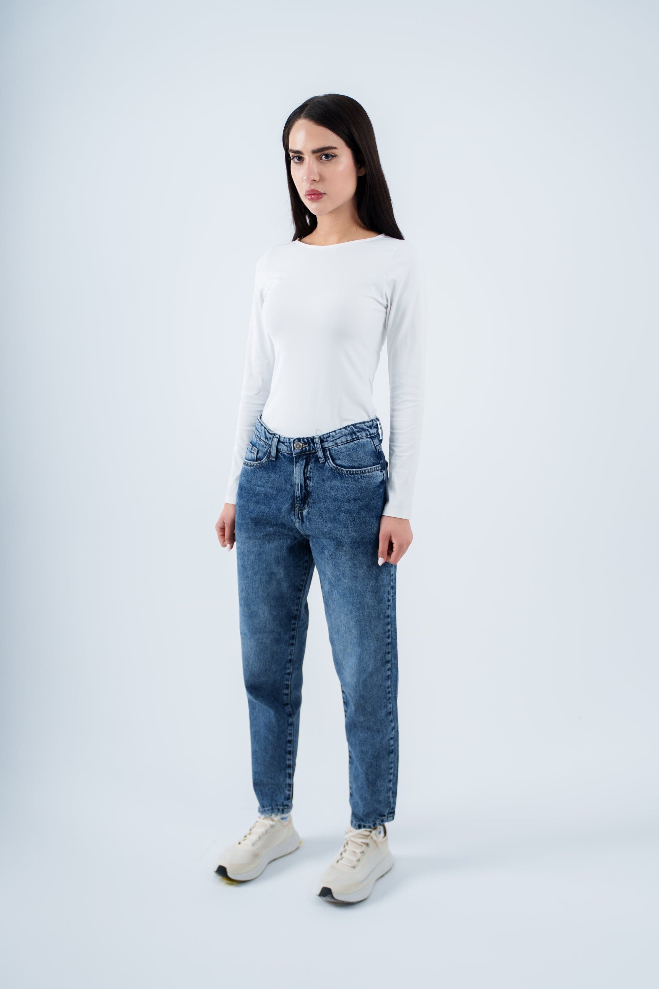 High-Waist medium Blue Mom Fit Jeans