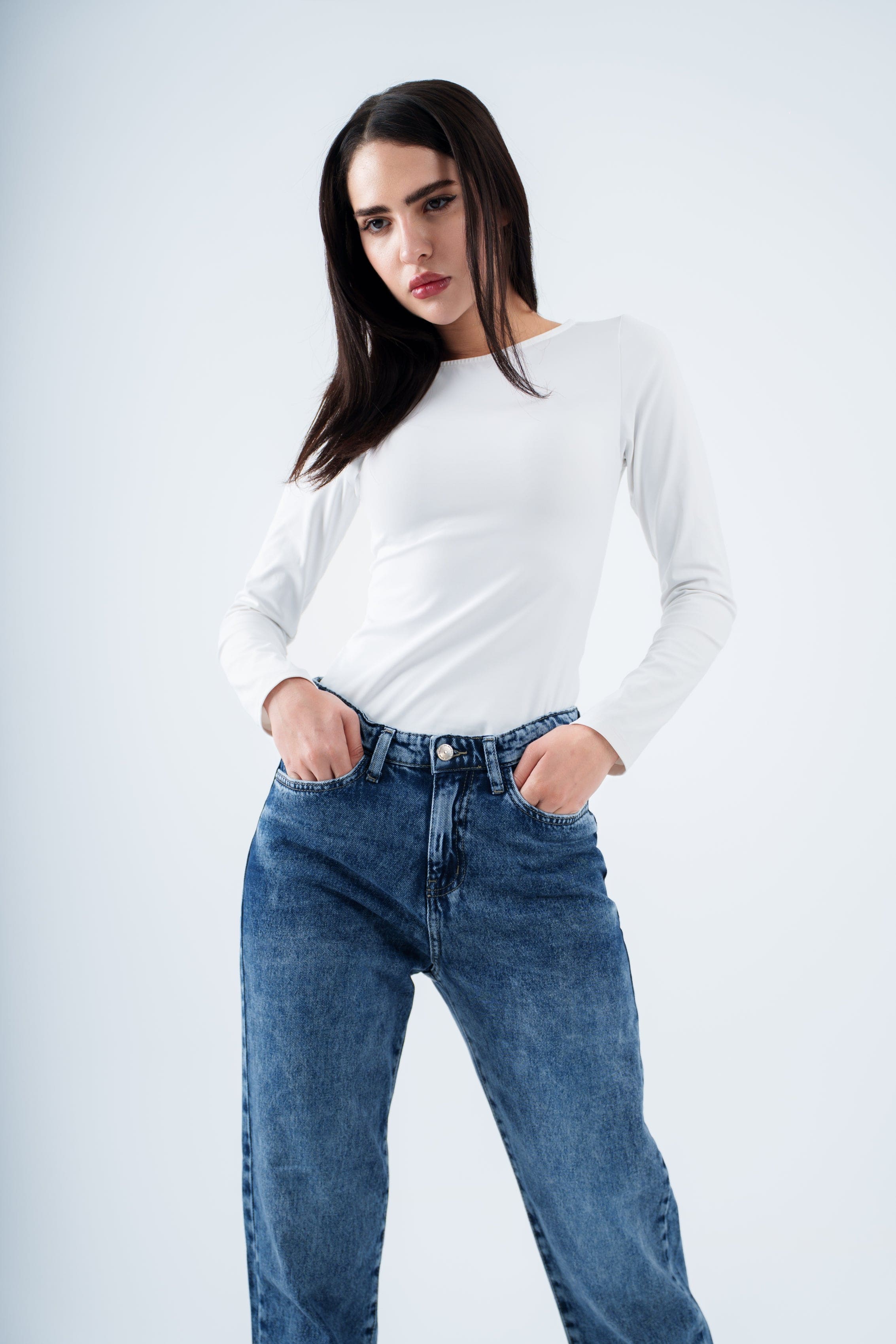 High-Waist medium Blue Mom Fit Jeans