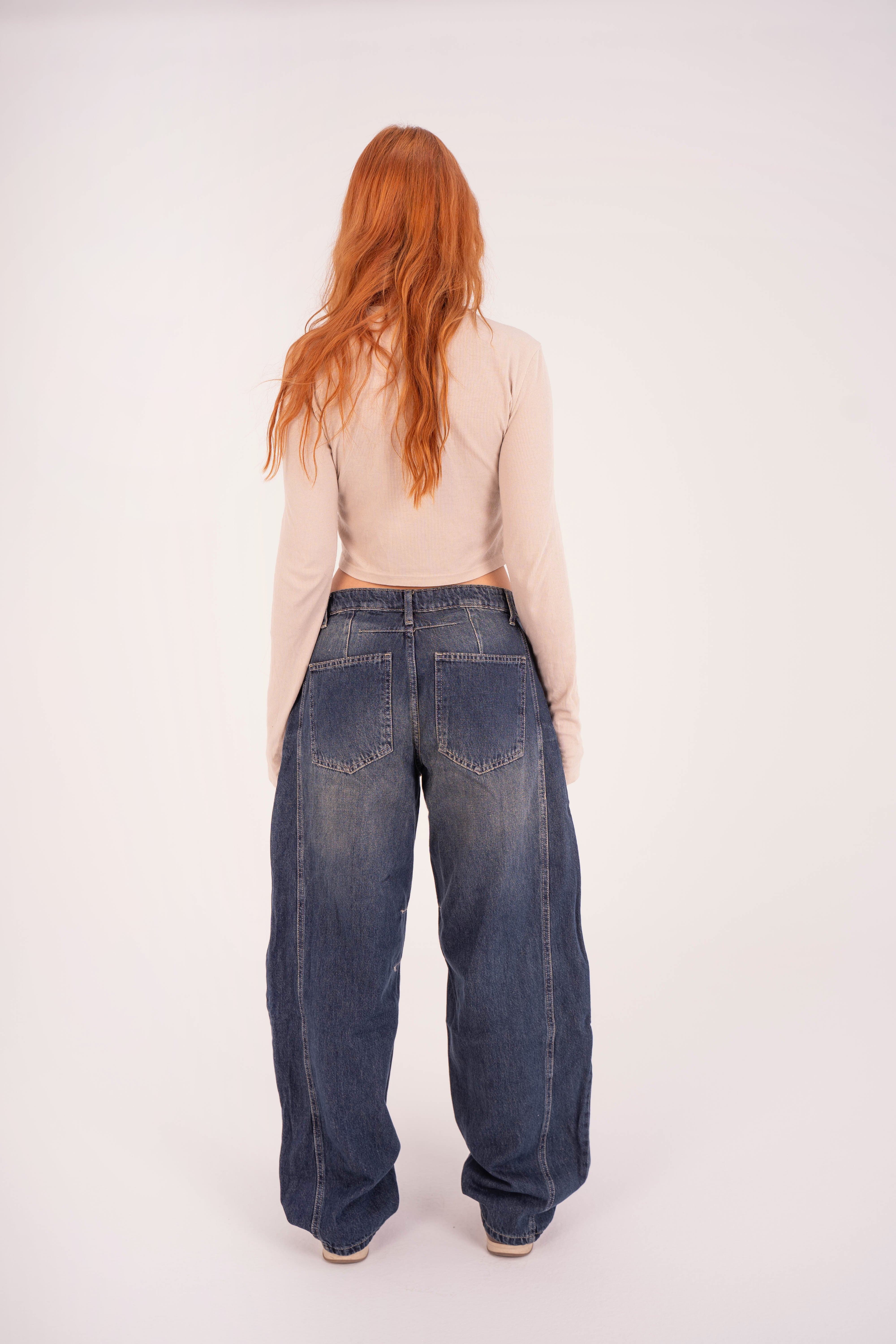 جينز بقصّة البالون Dirty Wash