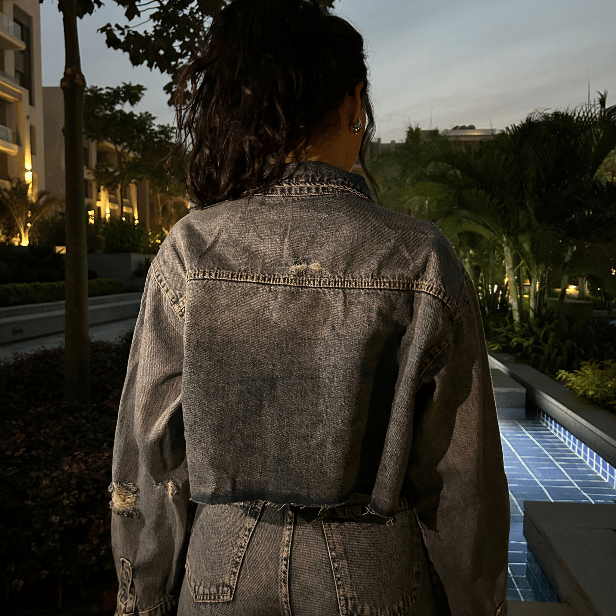 Essential Easy Fit Cropped Jacket (light)