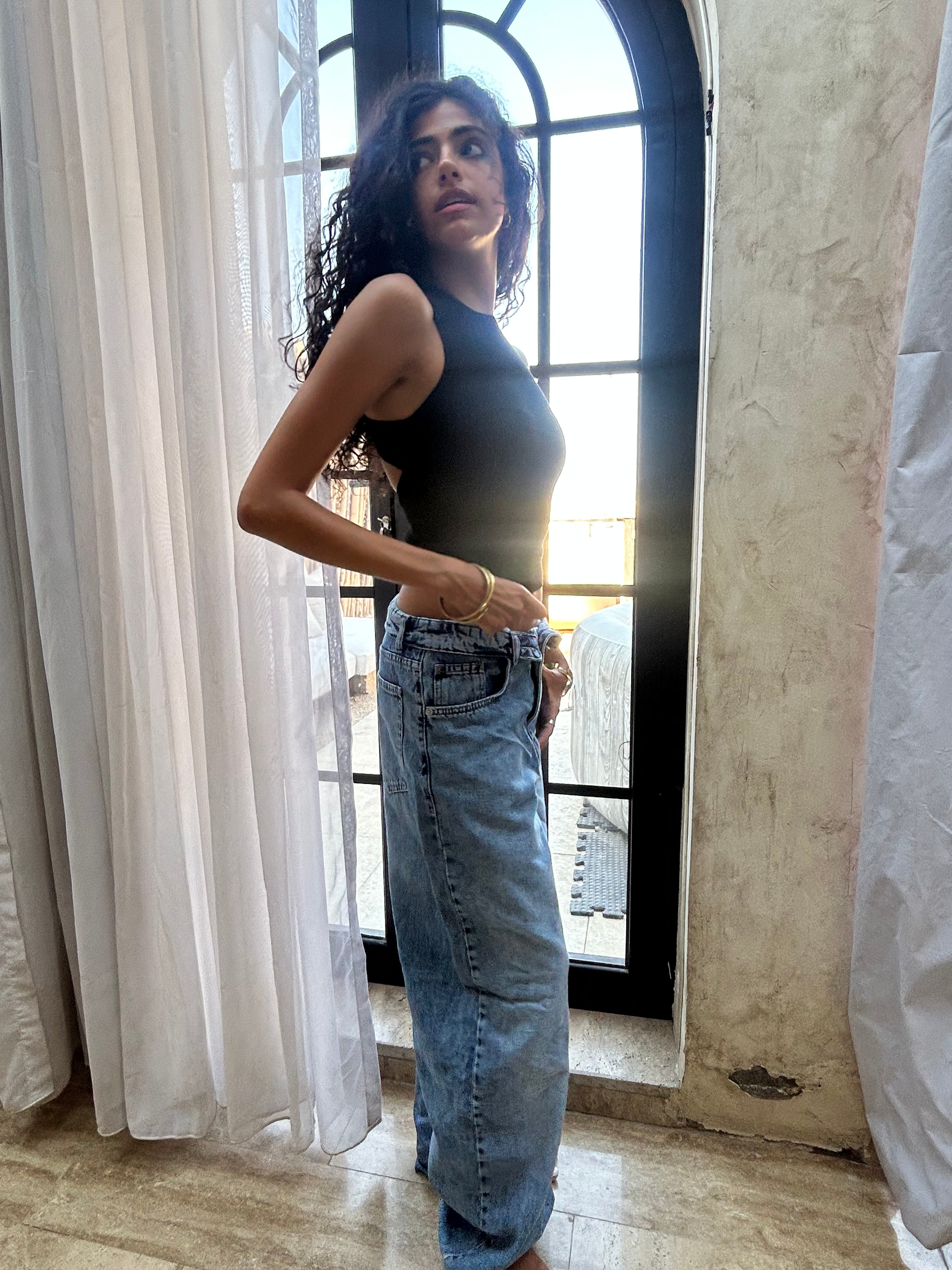 Reversed waist light blue jeans - Medium waist