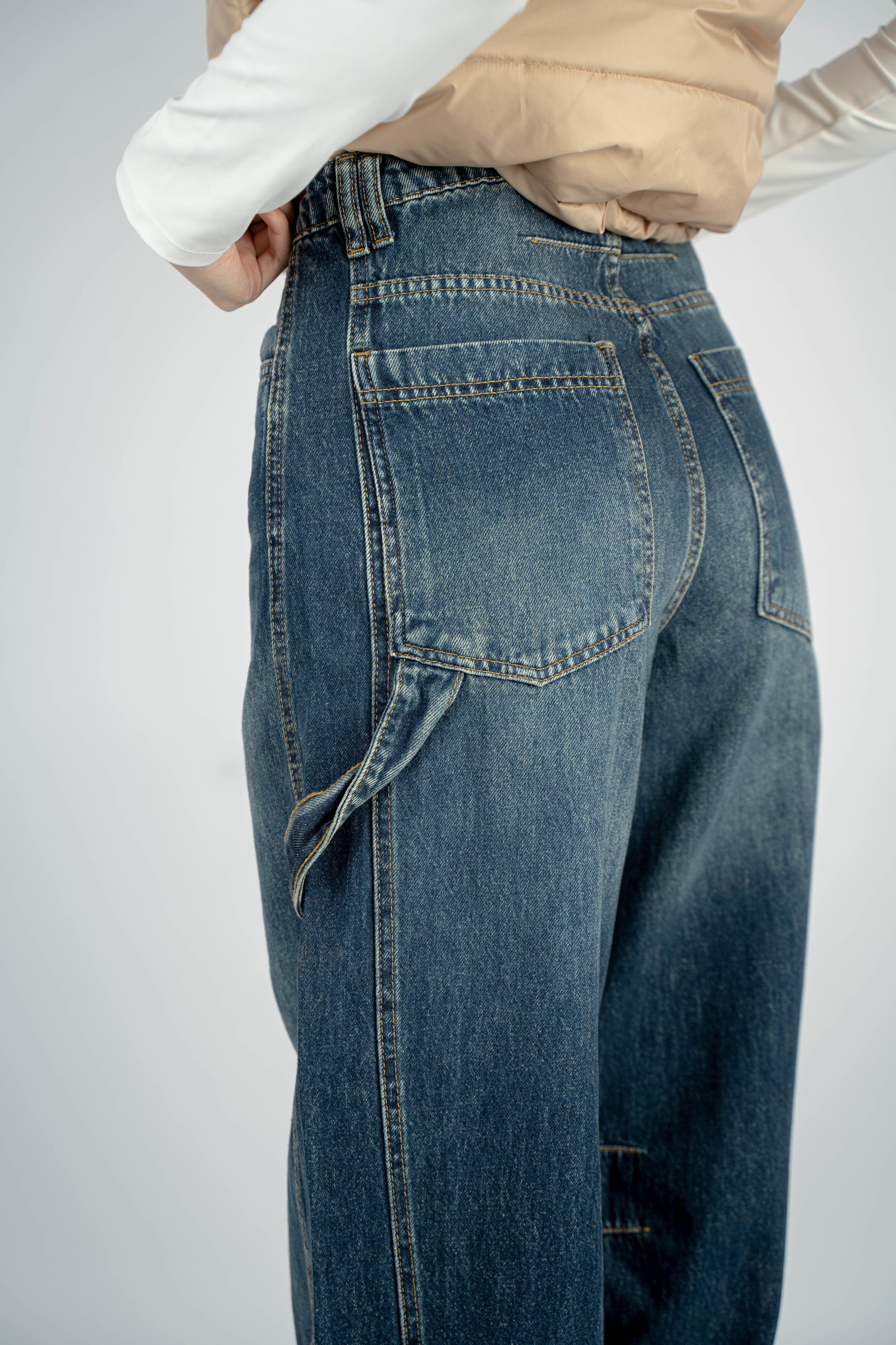 Balloon Tie Jeans Dirty Wash