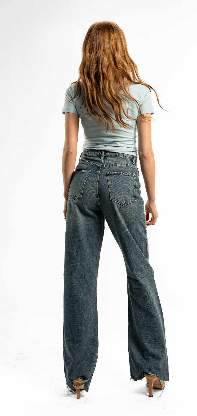 Skyline Ease Tee Look